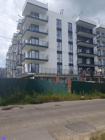 Бічна Львівська вул., 1