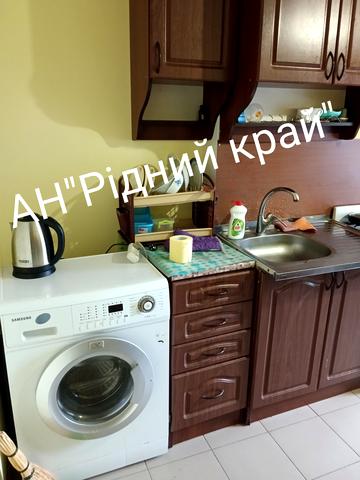 Великий пров., 4