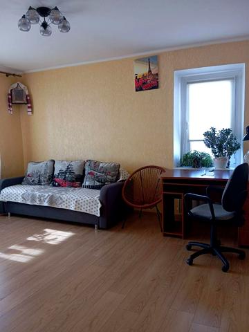 Академіка Сахарова вул., 28