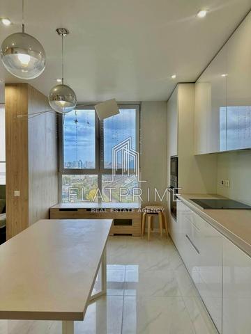 Нижньоключова вул., 14