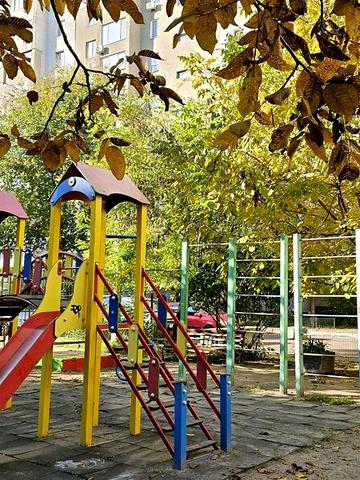 Продаж 3к Квартира Івана Фунтового вулиця