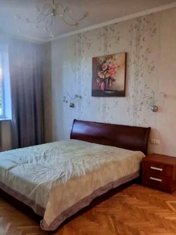 Науки просп. (Леніна), 31б