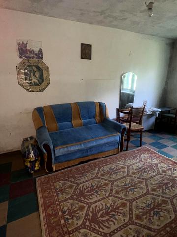 Центральна вул., 3