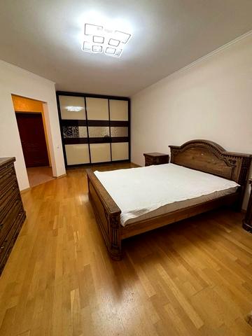 Потічна вул., 1д