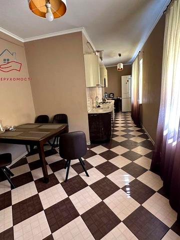 Продаж 3 кімнатноі квартири на Федьковича. Парк Шевченко