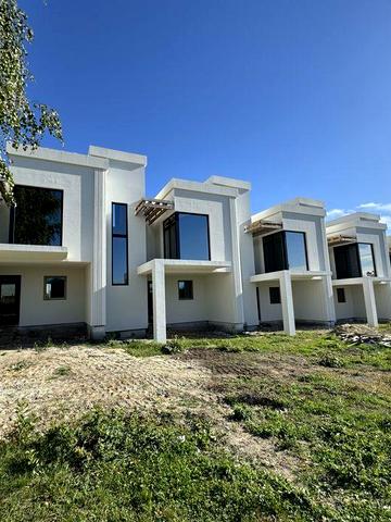 Преміум Таунхаус будинок хотинська