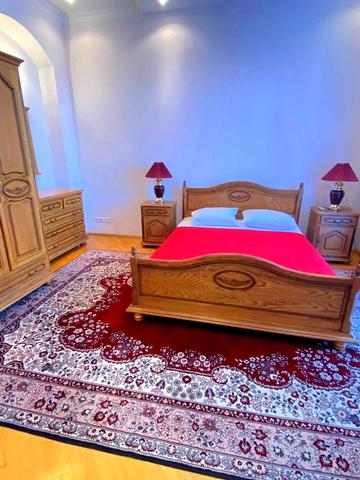 Антоновича вул. (Горького), 4/6