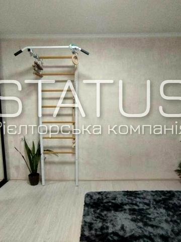 Олександра Бідного вул., 16