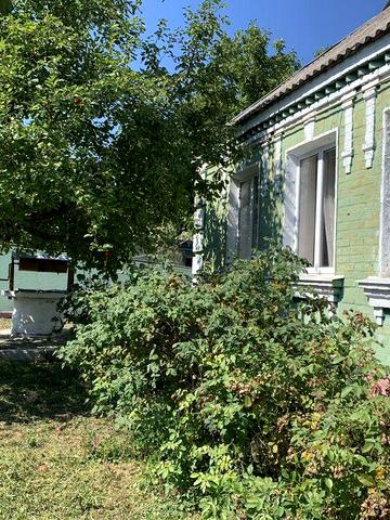 Продам будинок в місті Узин зі зручностями