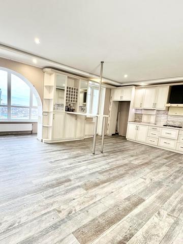 Перемоги просп., 119а