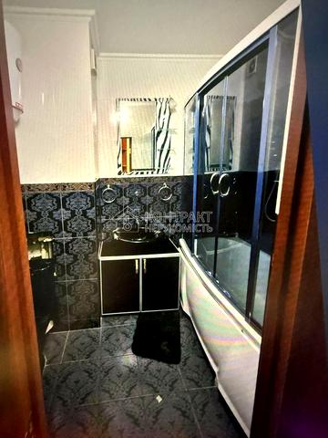 Європейська вул., 1