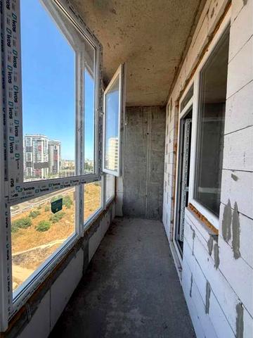 Перлинна вул., 11