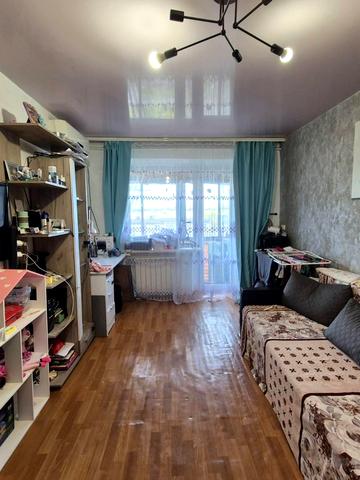 Вокзальна вул., 22