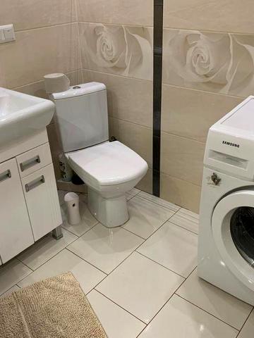 Продаж 2-к квартири