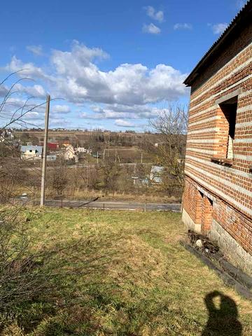 Водогінна, 12