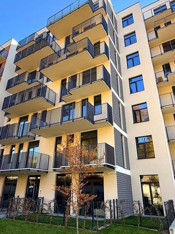 Галицька вул., 1