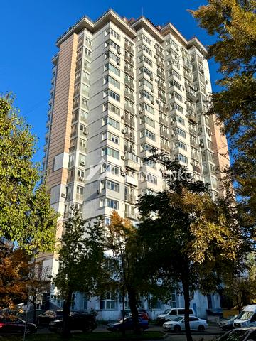 Юрія Литвинського вул. (Російська), 64