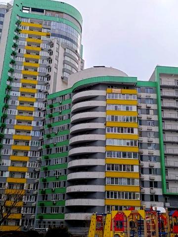 Вишгородська вул., 45