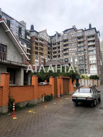 Софіївська вул., 15