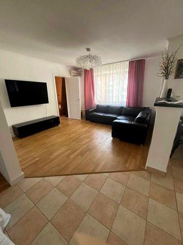 Продається 4 кімн.квартира з євроремонтом на вул. Липи 12 поруч Арсену