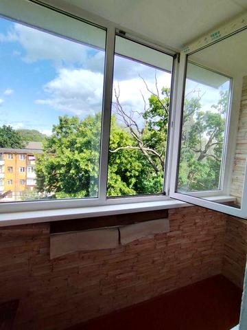 № 12762 - 3 к. квартира, Озерне, Авіаційна , 5/5 пов., цегла