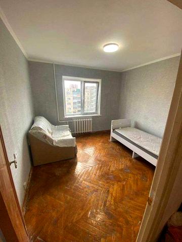 супер квартира 2-кімн. в 7 хв. пішки від метро вул. Героїв Дніпра, 36.