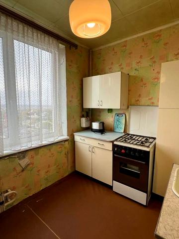 Академіка Павлова вул., 162