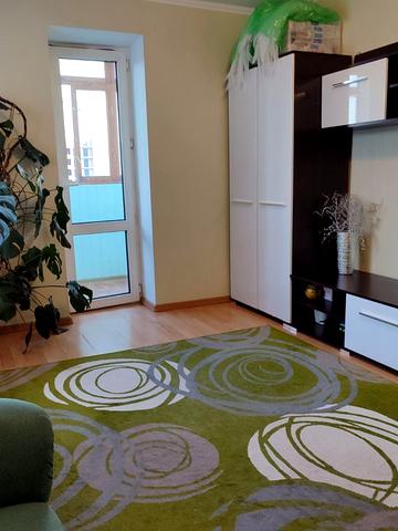 Льонокомбінатівська вул., 1