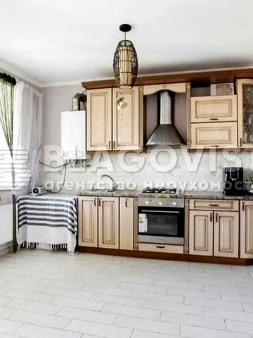 Продаж 3к Квартира Петрівська вулиця ЖК Смарагдове місто