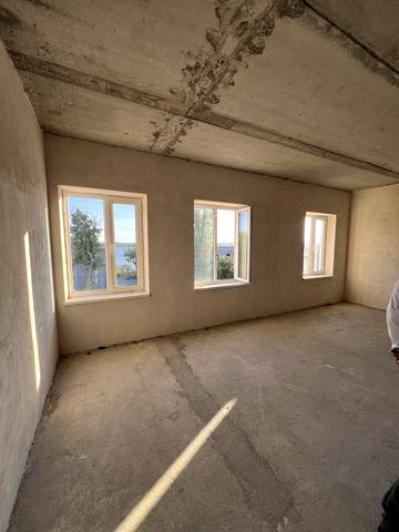 Продам срочно малоквартивный дом на 8 квартир ЖК Дом