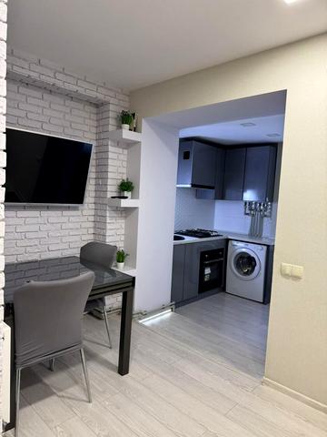 Хлібна вул., 23