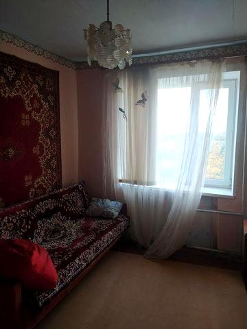 Продається трьох кімнатна квартира