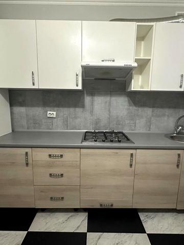 Героїв Небесної Сотні просп., 15/3