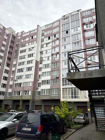 Львівське шосе, 20