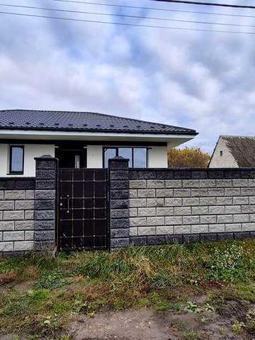 )( Продаж Американки на 10 сотках землі