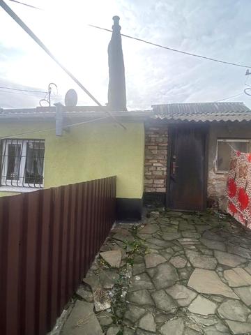 Петра Олійника вул. (Валентина Ларіонова), 75