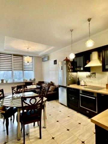 Літературна вул., 12а, к.1