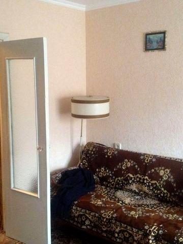 Георгія Гонгадзе просп. (Радянської України), 30