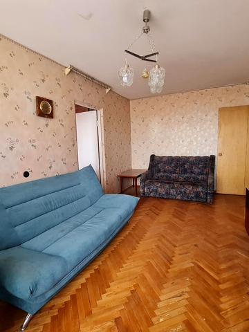 Жмеринська вул., 16