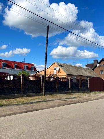 Продається частина будинку