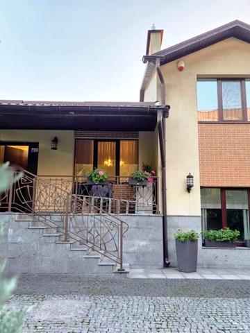 Михайла Драгоманова вул. (Димитрова)