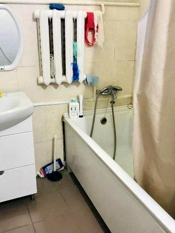 Здам велику/гарну кімнату; Центральний парк.Вільна!Облаштована.