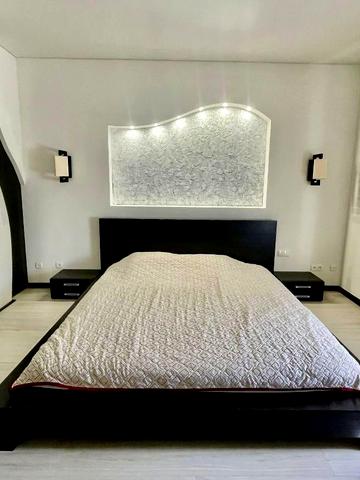 Добровольців вул. (Маршала Говорова), 3а