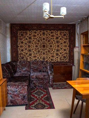 Продам свою 2к квартиру по пр. Героев Харькова, 294, мрн Солнечный.