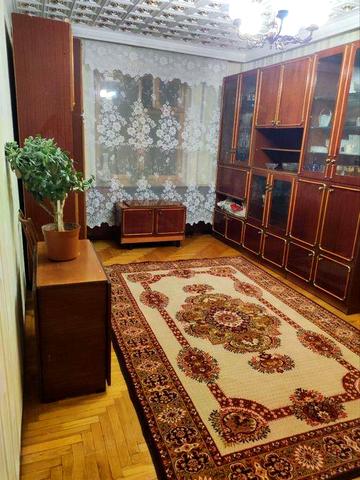 Сдаётся 2 ком квартира  долгосрочно