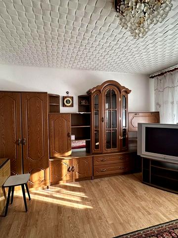 Захисників України вул. (Одинцова), 17