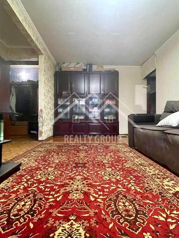 Олександра Васякіна вул., 15