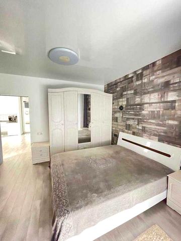 Двухкомнатная в Жемчужном квартале/Н. Сотни. ЖК "Маршал Сити"