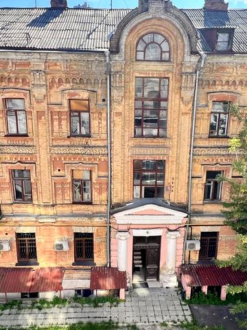 Ярославів Вал вул., 29-Б