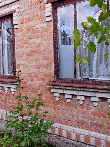(7) Продаж дачного будинку (5813)
